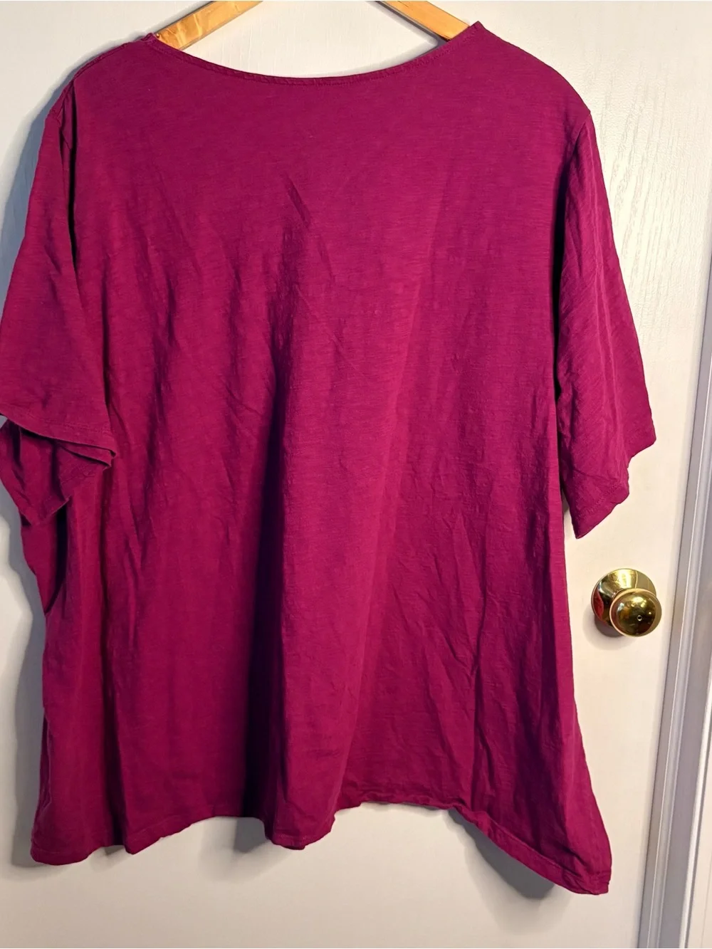 Catherine’s 4X Orchid Knit 100% Cotton V-Neck Eyelet Yoke Short Sleeve Top - Picture 2 of 7